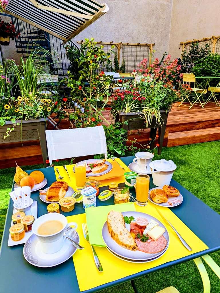 Hotel Arverna Vichy - Clt'Hotel Zewnętrze zdjęcie