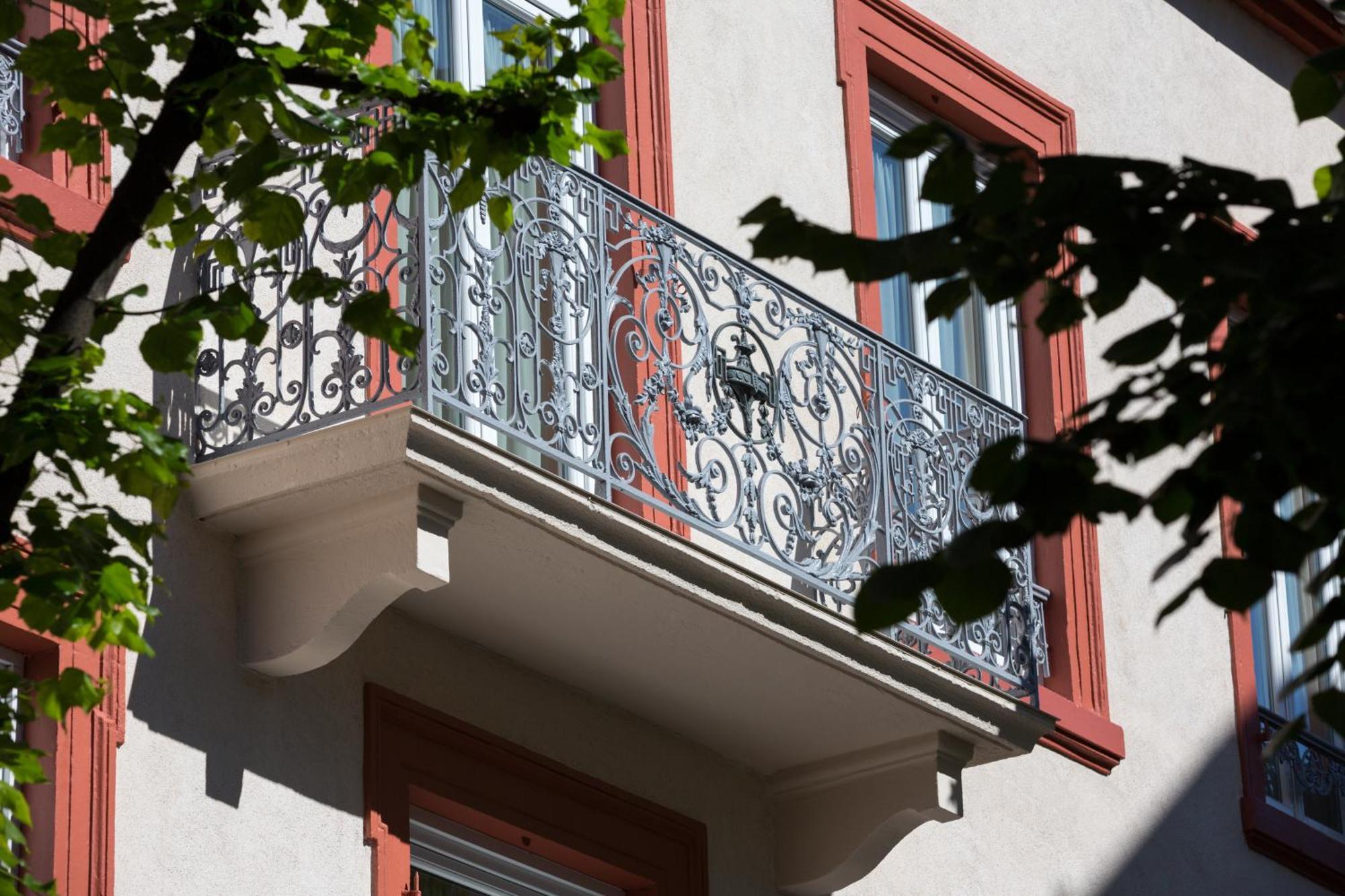 Hotel Arverna Vichy - Clt'Hotel Zewnętrze zdjęcie
