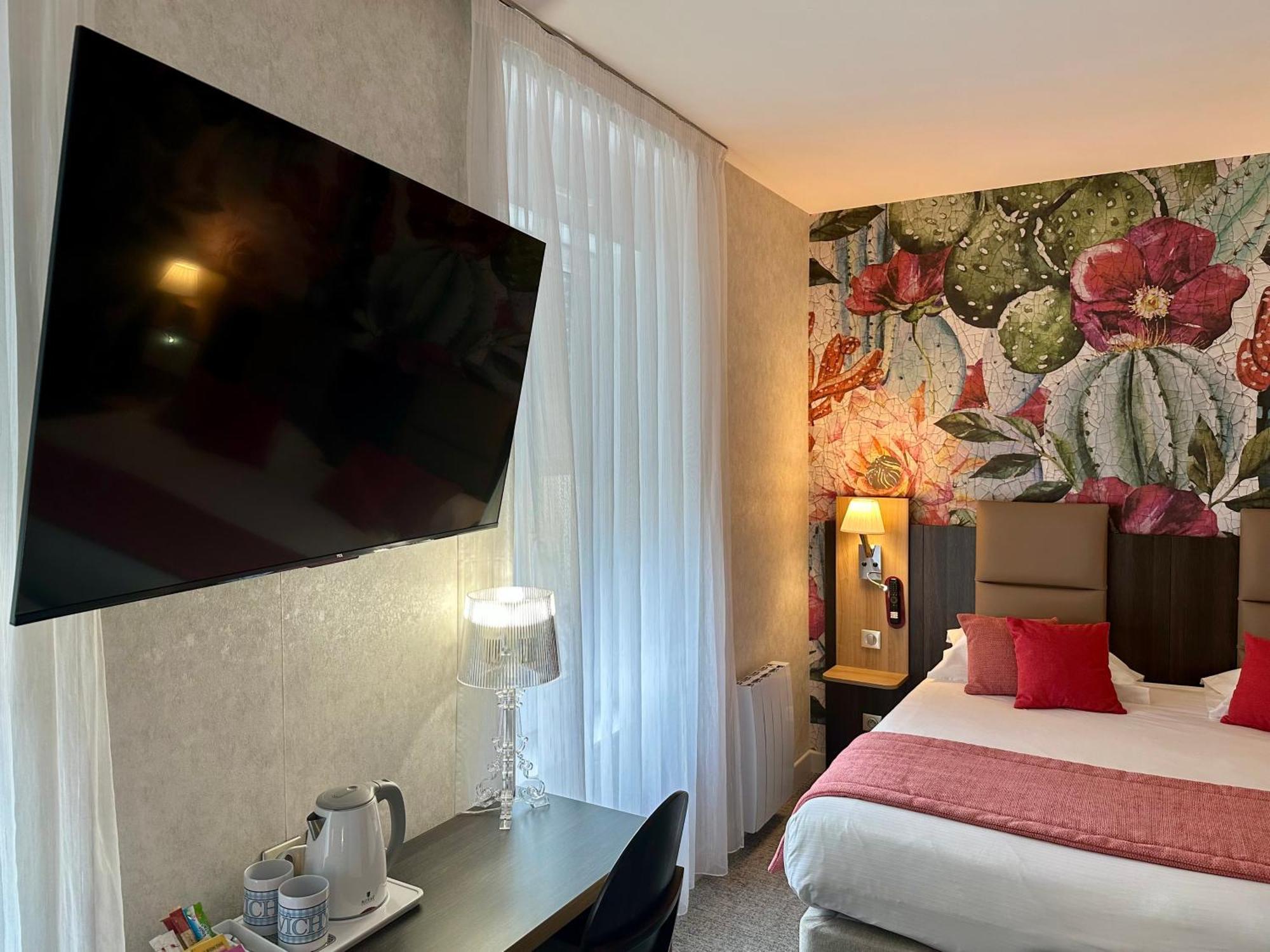 Hotel Arverna Vichy - Clt'Hotel Zewnętrze zdjęcie