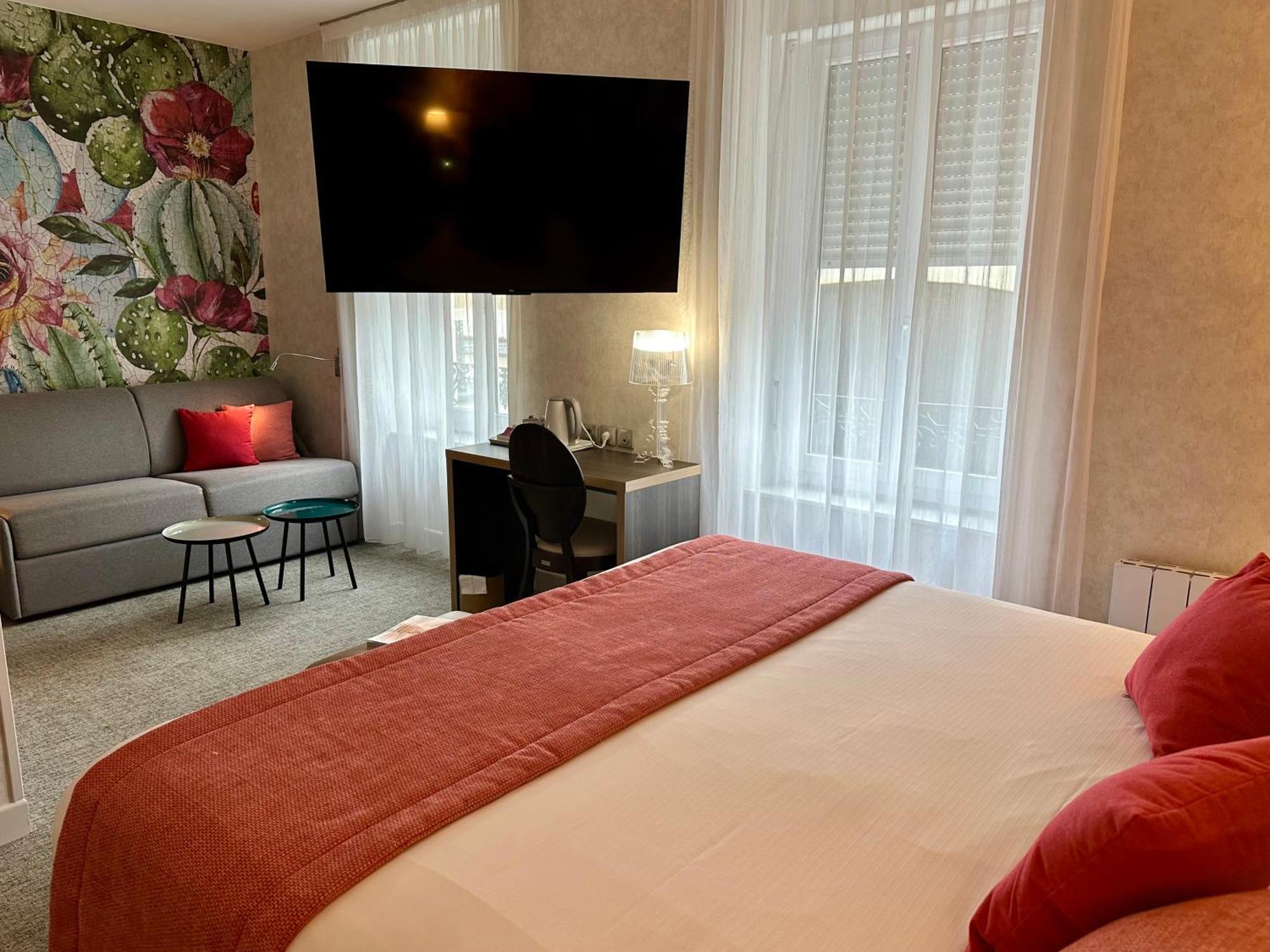 Hotel Arverna Vichy - Clt'Hotel Zewnętrze zdjęcie
