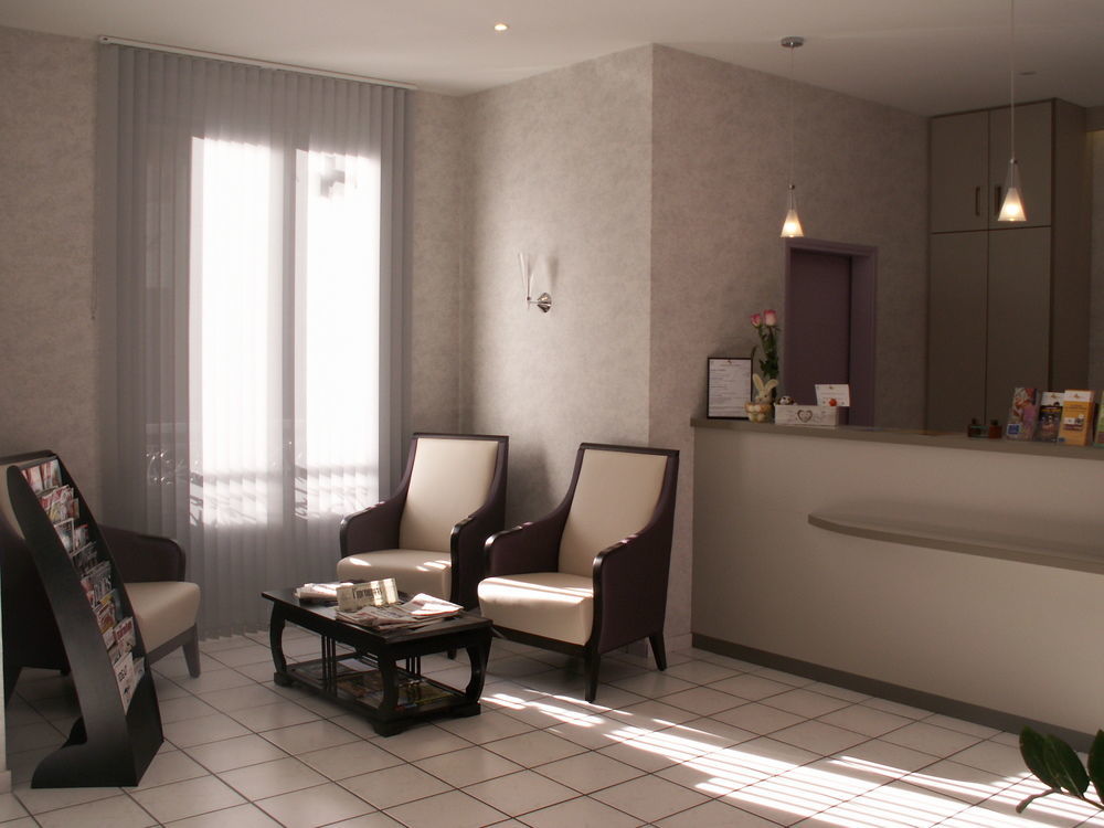 Hotel Arverna Vichy - Clt'Hotel Zewnętrze zdjęcie