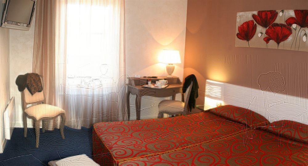 Hotel Arverna Vichy - Clt'Hotel Zewnętrze zdjęcie