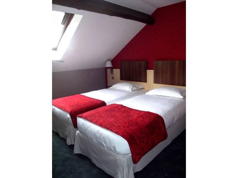 Hotel Arverna Vichy - Clt'Hotel Zewnętrze zdjęcie