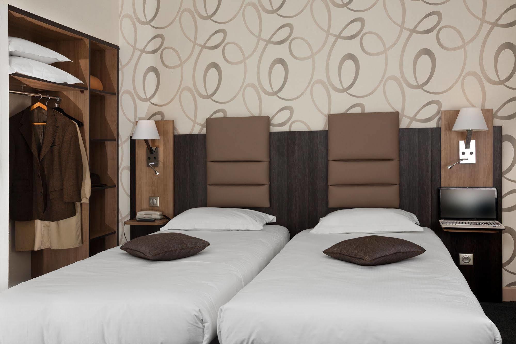 Hotel Arverna Vichy - Clt'Hotel Zewnętrze zdjęcie