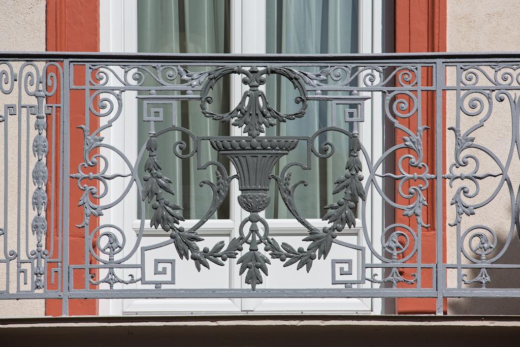 Hotel Arverna Vichy - Clt'Hotel Zewnętrze zdjęcie